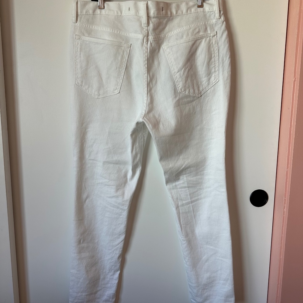 Men’s Banana Republic White Slim Linen-Cotton Traveler Pant - Picture 4 of 5